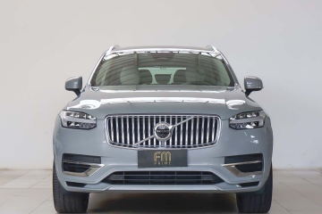 XC90