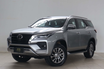 HILUX SW4