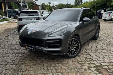CAYENNE