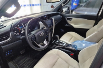 HILUX SW4