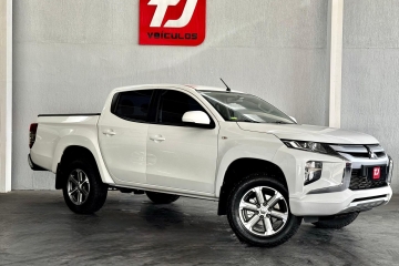 L200 TRITON