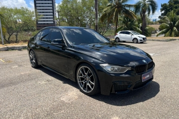 320i