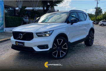 XC40