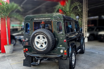DEFENDER